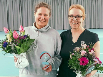 Finalistin Franziska Schütze (l.) und Bezirksmeisterin Susanne Borkmann